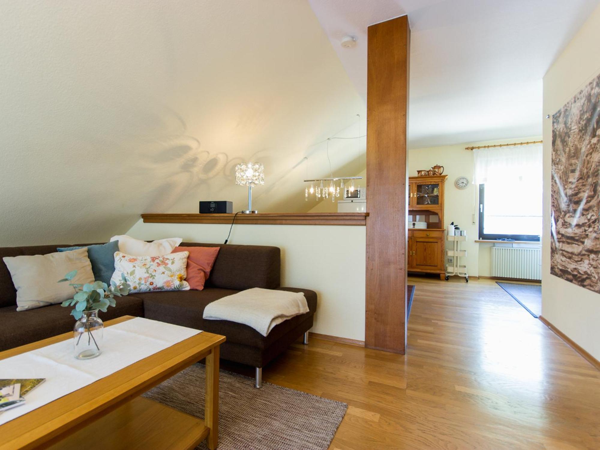 Ferienhaus Schwaab-Scherr, Genau Zwischen Bernkastel-Kues Und Traben-Trarbach, Mit Kostenlosem Oepnv-Ticket Fuer Bus Und Bahn, Parkplaetzen Und Fahrradgarage 에르덴 외부 사진