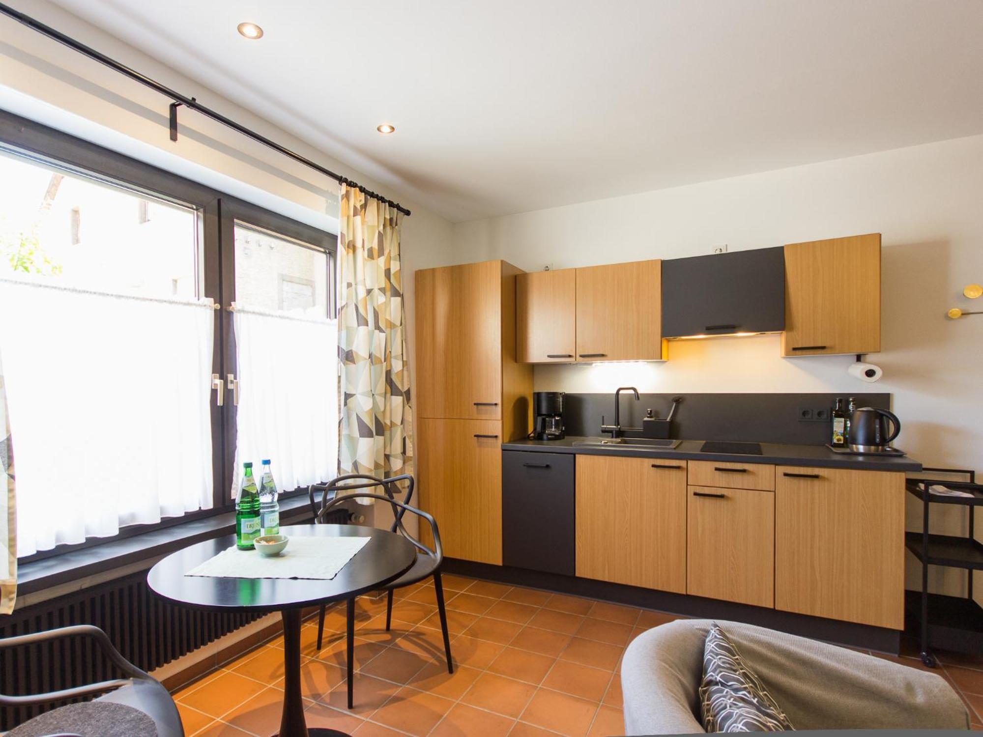Ferienhaus Schwaab-Scherr, Genau Zwischen Bernkastel-Kues Und Traben-Trarbach, Mit Kostenlosem Oepnv-Ticket Fuer Bus Und Bahn, Parkplaetzen Und Fahrradgarage 에르덴 외부 사진