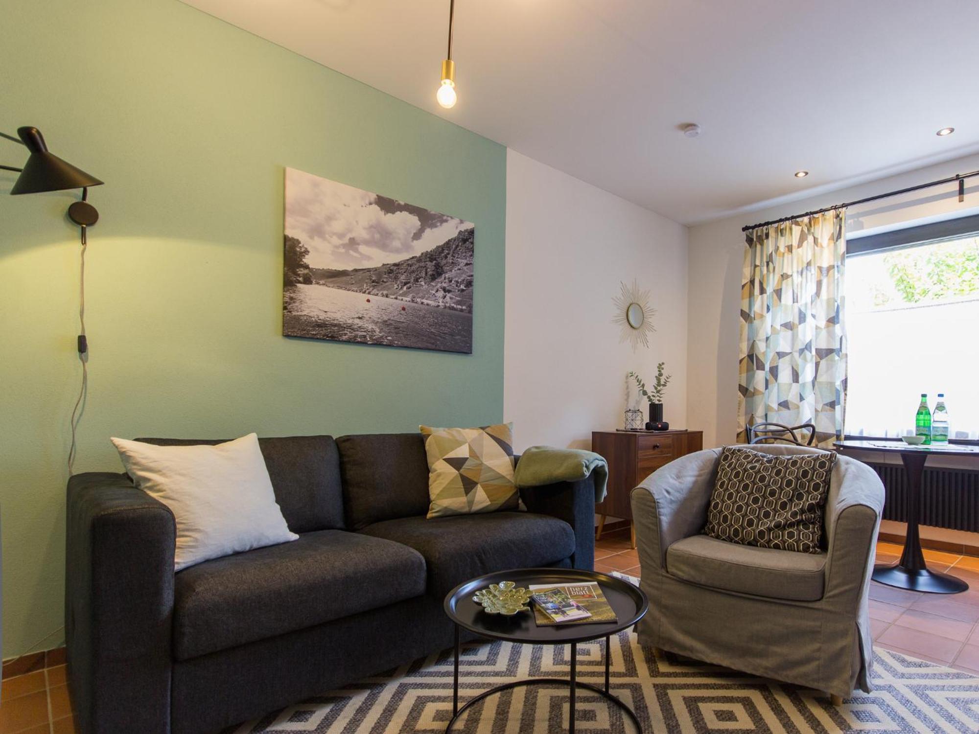 Ferienhaus Schwaab-Scherr, Genau Zwischen Bernkastel-Kues Und Traben-Trarbach, Mit Kostenlosem Oepnv-Ticket Fuer Bus Und Bahn, Parkplaetzen Und Fahrradgarage 에르덴 외부 사진